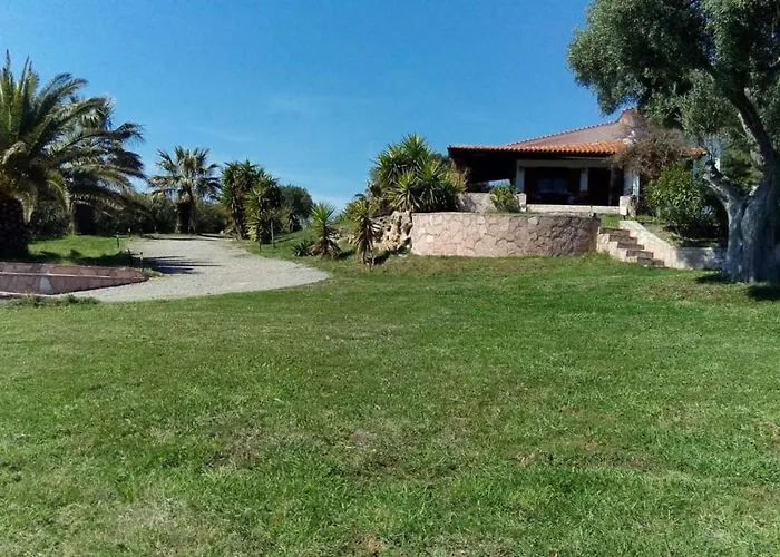 Spectacular Near The Beach!