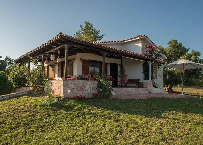 Villa Spectacular Near The Beach!