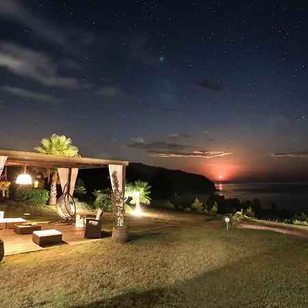 Spectacular Near The Beach! *